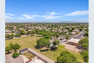 2250 S Southwind Drive, Gilbert, AZ 85295 - Photo 40