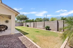 2250 S Southwind Dr, Gilbert, AZ 85295 - Photo 32