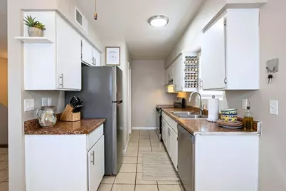 719 W 1st Avenue #Apt 103, Mesa, AZ 85210 - Photo 14