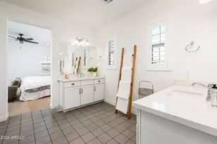 3520 E Crest Ln, Phoenix, AZ 85050 - Photo 24