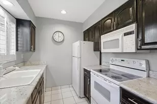 4600 N 68th St, Scottsdale, AZ 85251 - Photo 6