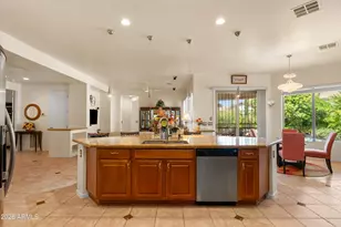 4708 E Sourwood Dr, Gilbert, AZ 85298 - Photo 10