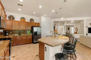 4708 E Sourwood Dr, Gilbert, AZ 85298 - Photo 8