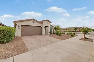 12364 N 174th Ln, Surprise, AZ 85388 - Photo 2