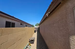 7331 W Raymond St, Phoenix, AZ 85043 - Photo 22