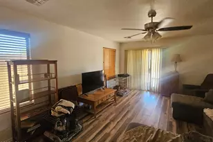 7331 W Raymond St, Phoenix, AZ 85043 - Photo 4