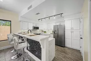 14258 N 100th Pl, Scottsdale, AZ 85260 - Photo 16