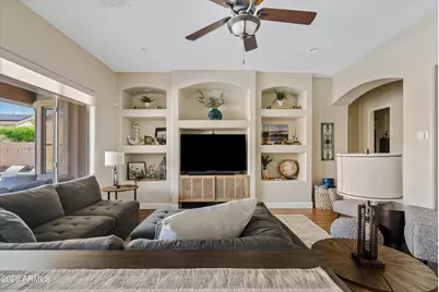 18278 W Piedmont Road, Goodyear, AZ 85338 - Photo 10