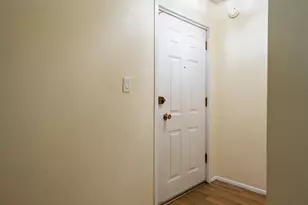 2569 W Berridge Ln, Phoenix, AZ 85017 - Photo 22