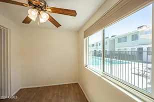2569 W Berridge Ln, Phoenix, AZ 85017 - Photo 20