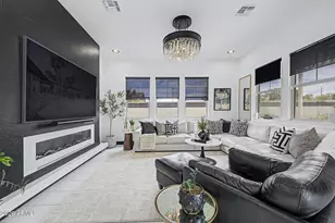 1951 E Lantana Dr, Chandler, AZ 85286 - Photo 8