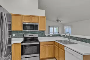 2206 N 116th Dr, Avondale, AZ 85392 - Photo 6