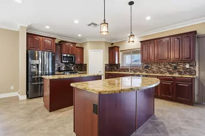 16809 W Magnolia Street, Goodyear, AZ 85338 - Photo 4