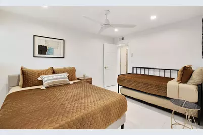 4917 N 73rd Street #Apt 15, Scottsdale, AZ 85251 - Photo 10