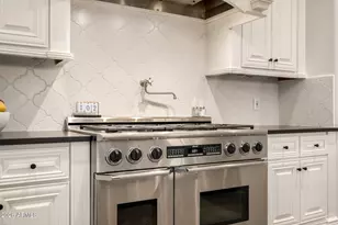 5213 W Park View Ln, Glendale, AZ 85310 - Photo 32