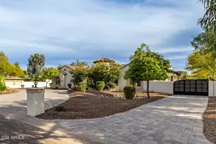 5213 W Park View Ln, Glendale, AZ 85310 - Photo 14