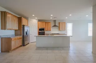 13715 W Calle De Baca, Peoria, AZ 85383 - Photo 2