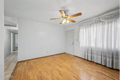 8930 W Montecito Avenue, Phoenix, AZ 85037 - Photo 6