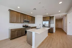 12053 W Calle De Pompas, Peoria, AZ 85383 - Photo 8