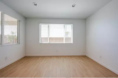 12053 W Calle De Pompas, Peoria, AZ 85383 - Photo 6