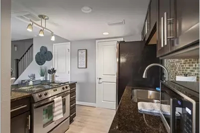 7845 E Valley Vista Drive, Scottsdale, AZ 85250 - Photo 10