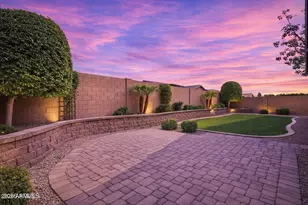 9402 W Patrick Ln, Peoria, AZ 85383 - Photo 2