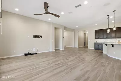 9402 W Patrick Lane, Peoria, AZ 85383 - Photo 14