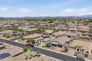 9402 W Patrick Ln, Peoria, AZ 85383 - Photo 44