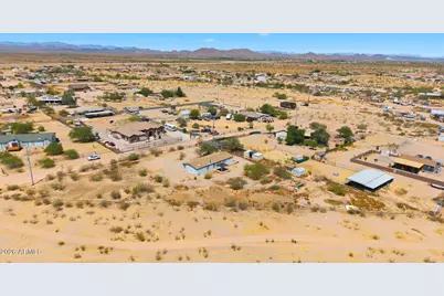 18117 W Roy Rogers Road, Surprise, AZ 85387 - Photo 14