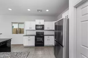 6955 W Sonoma Way, Florence, AZ 85132 - Photo 4