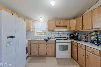 2110 N Navajo Place, Chino Valley, AZ 86323 - Photo 8