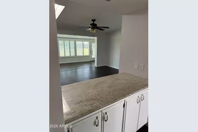 10750 W Peoria Avenue, Sun City, AZ 85351 - Photo 8