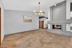 5735 E Campo Bello Dr, Scottsdale, AZ 85254 - Photo 12