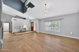 5735 E Campo Bello Dr, Scottsdale, AZ 85254 - Photo 8