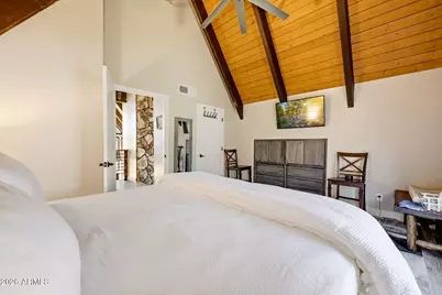 2250 Grizzly Drive, Overgaard, AZ 85933 - Photo 22