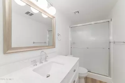 1802 W Wahalla Lane, Phoenix, AZ 85027 - Photo 2