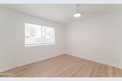 1802 W Wahalla Lane, Phoenix, AZ 85027 - Photo 4