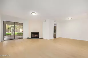 9445 N 94th Pl, Scottsdale, AZ 85258 - Photo 2