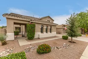 2543 S Rincon Dr, Chandler, AZ 85286 - Photo 2