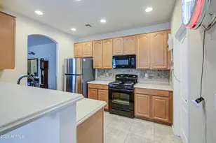 19228 N Ventana Ln, Maricopa, AZ 85138 - Photo 6