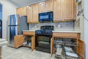19228 N Ventana Ln, Maricopa, AZ 85138 - Photo 8