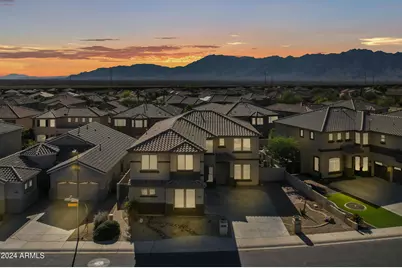 2801 W Silver Fox Way, Phoenix, AZ 85045 - Photo 4