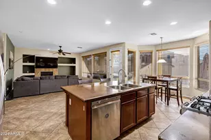2801 W Silver Fox Wy, Phoenix, AZ 85045 - Photo 12