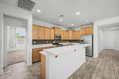 7564 W Berridge Lane, Glendale, AZ 85303 - Photo 10