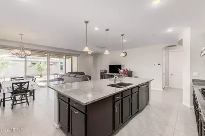 15301 W Moreland Street, Goodyear, AZ 85338 - Photo 14