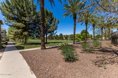 1059 S Reber Avenue, Gilbert, AZ 85296 - Photo 22