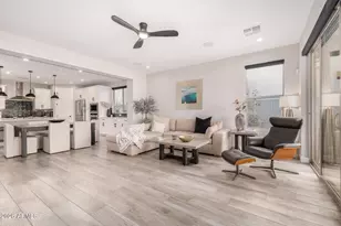 1946 W Horsetail Trail, Phoenix, AZ 85085 - Photo 4