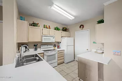 16013 S Desert Foothills Parkway #2156, Phoenix, AZ 85048 - Photo 12