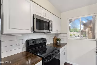 330 W Tonopah Drive #5, Phoenix, AZ 85027 - Photo 28