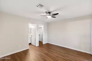 330 W Tonopah Dr, Phoenix, AZ 85027 - Photo 16